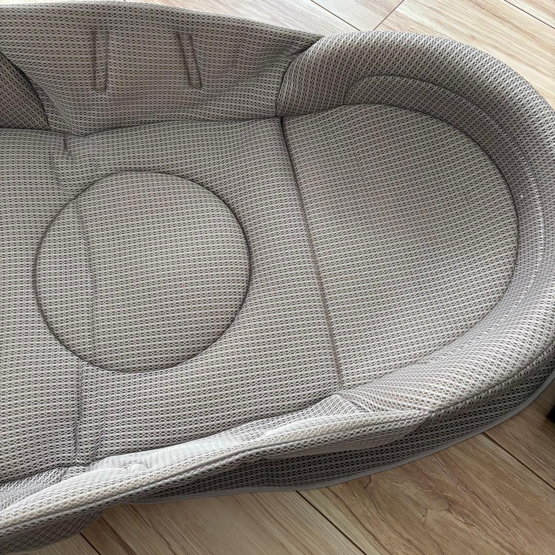 ネオママイズム　ベビーベッド　ベットインベッド　グレー