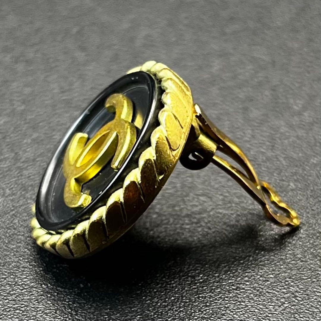 希少 ヴィンテージ 94A シャネル イヤリング ココマーク 金×黒 片耳のみ