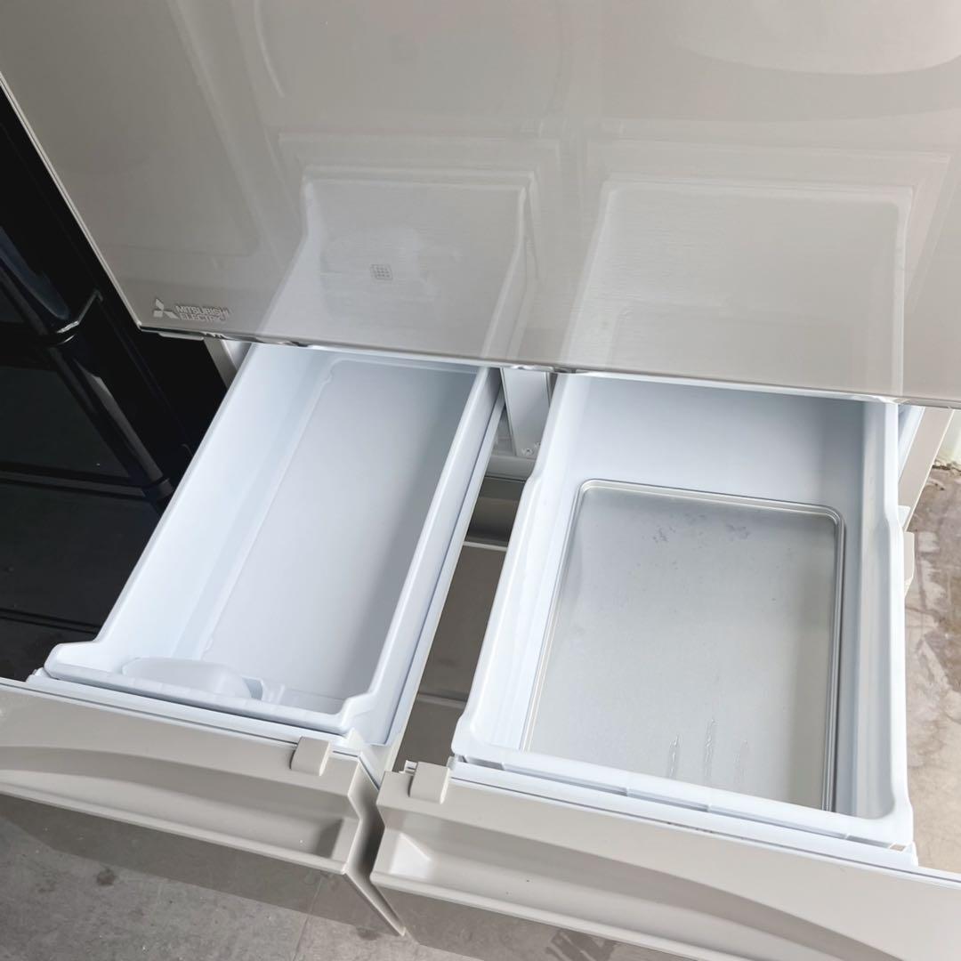 取付無料！三菱チルドルーム搭載おしゃれグレージュガラスドア大型冷蔵庫！洗濯機