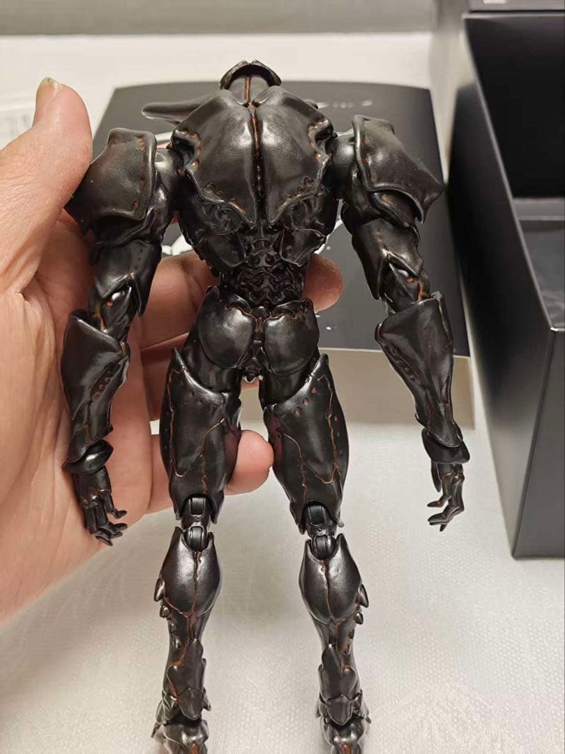 蟲シリ一ズ 人工進化実験体 B0199 マンティコラ （汎用型肅清者 特典付き