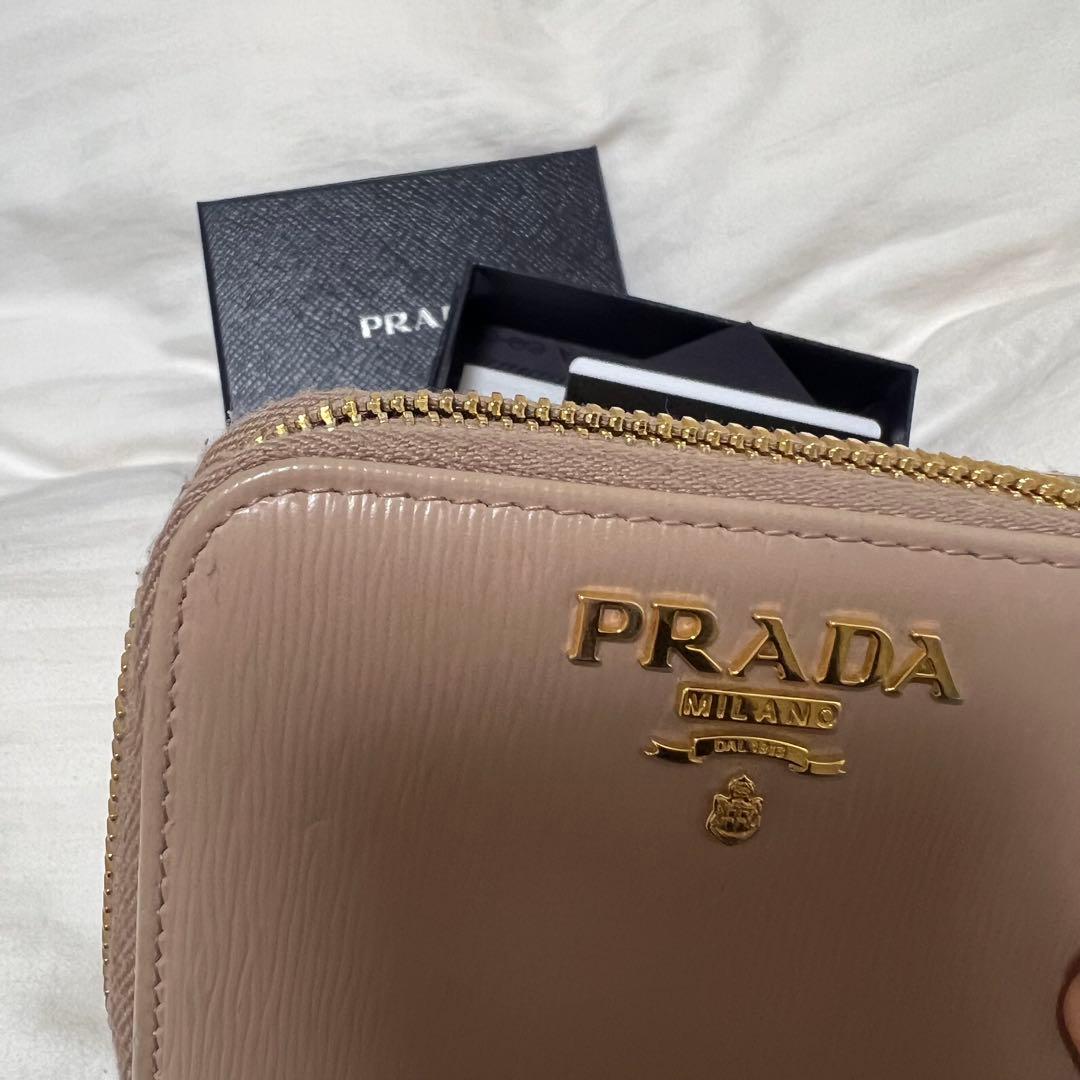 PRADA VITELLO MOVE ケース CIPRIA