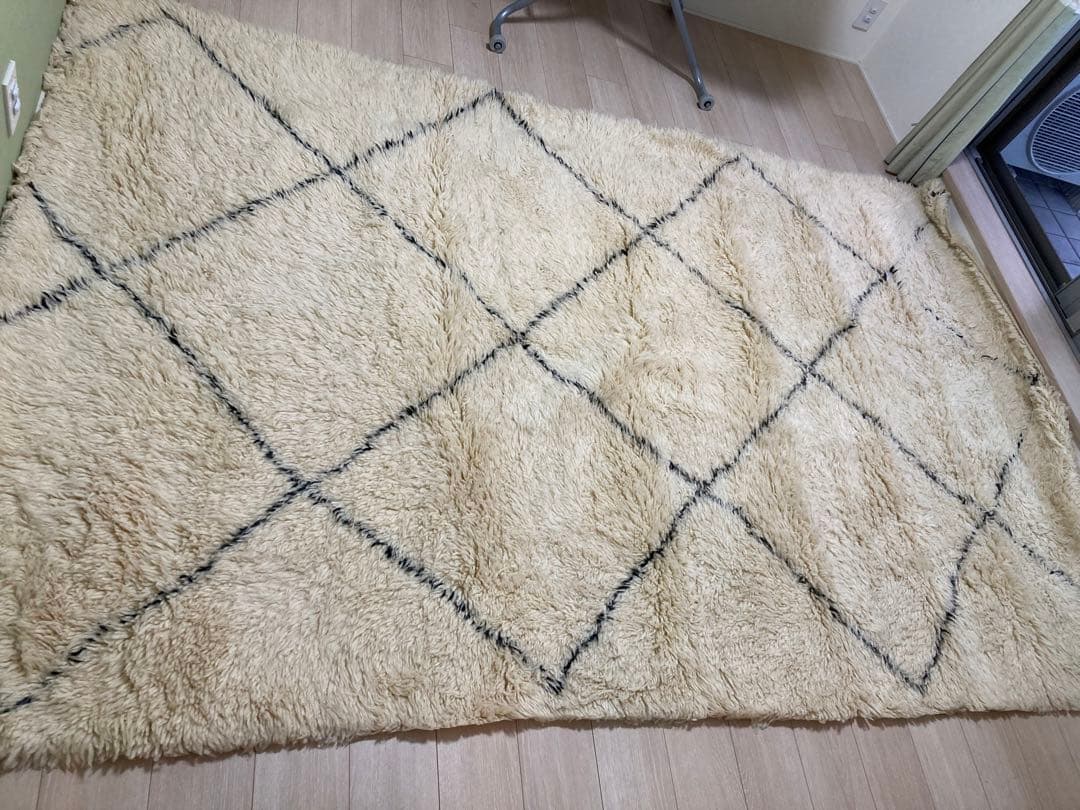 ラグ　カーペット　コンランショップ　アクタス　カラフェ