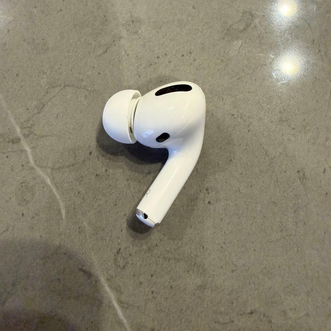 【正規品】AirPods Pro 第1世代（後期モデル）MLWK3J/A