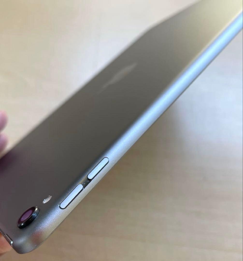 iPad Pro 10.5インチ　A1701 スペースグレイ64GB 美品