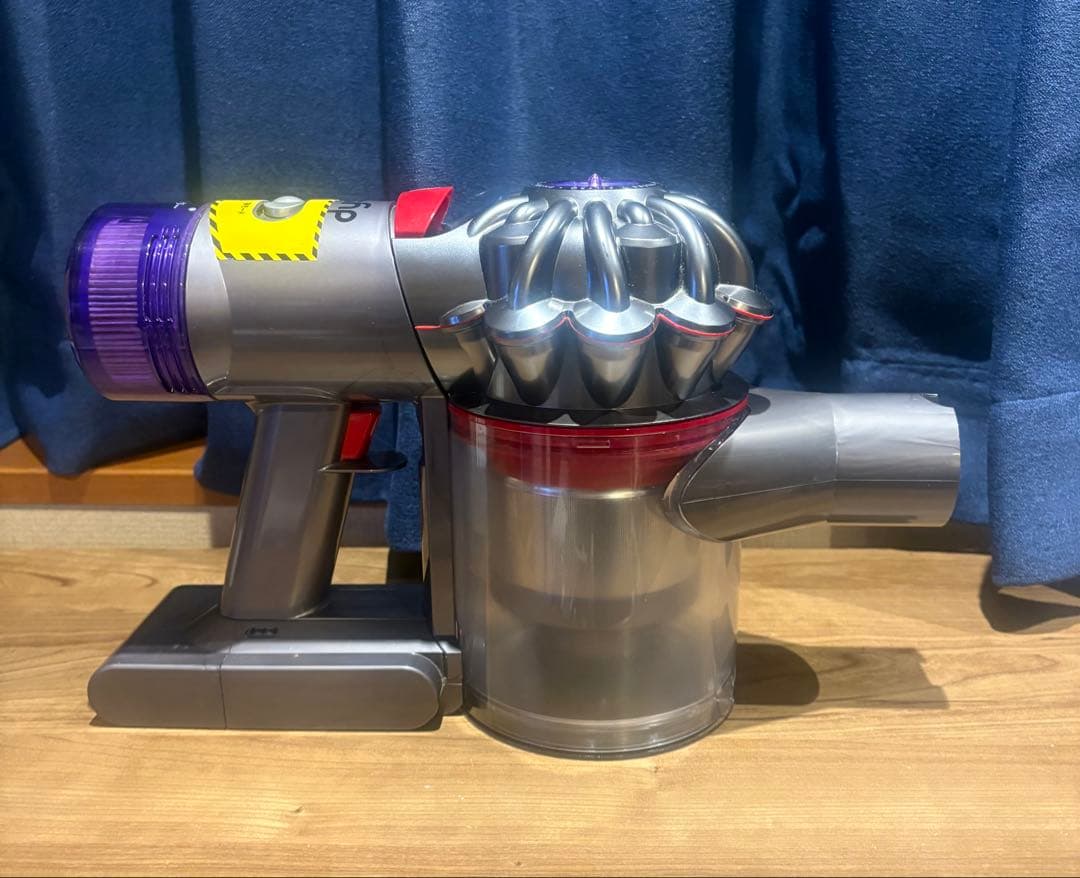 動作確認、洗浄済！#Dyson #V8#SV10#ダイソン #ハンドクリーナー