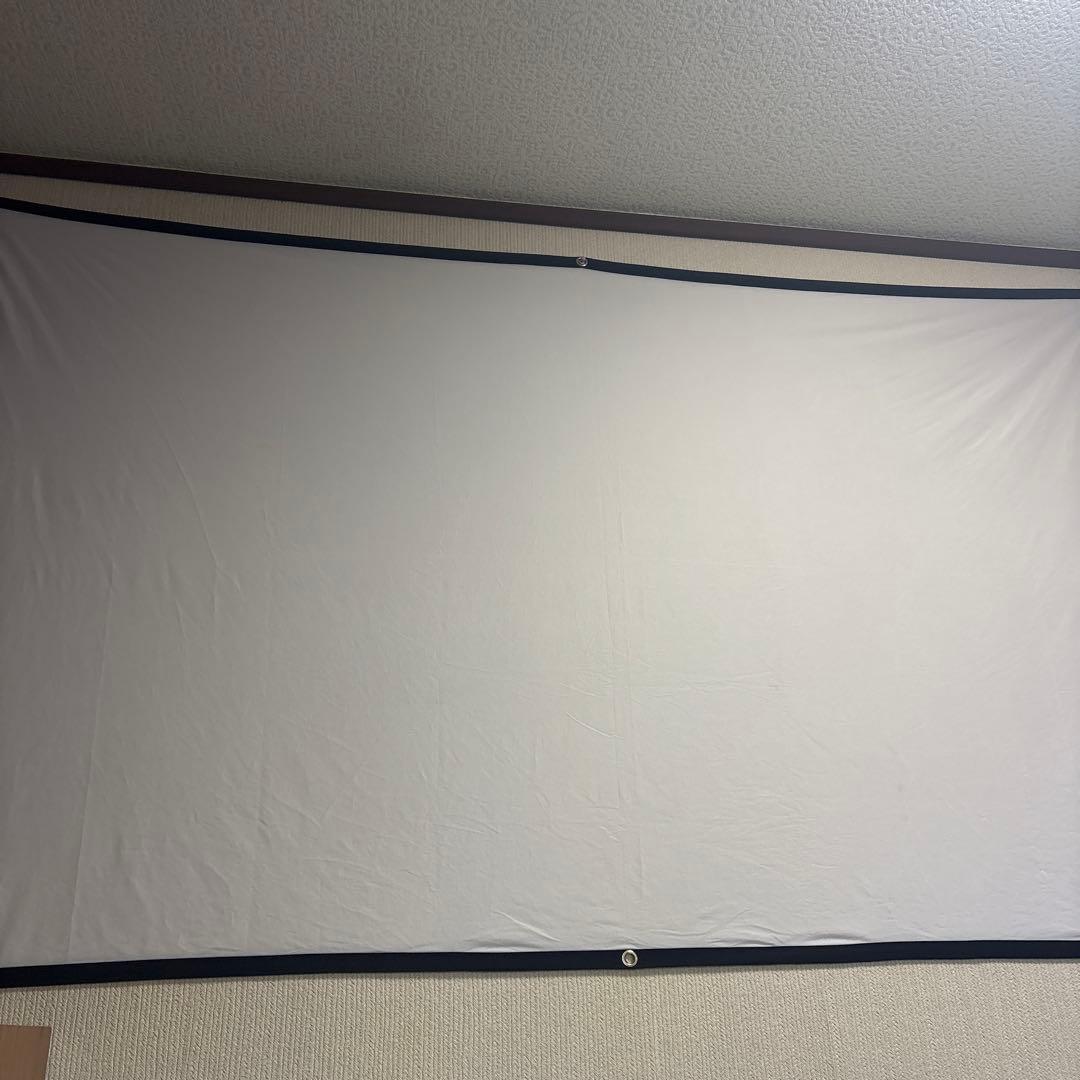 ホワイト　プロジェクター 付属品あり　動作確認済み