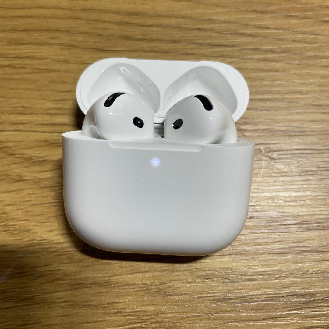 Apple Airpods 第4世代　ANC ノイズキャンセリング付き