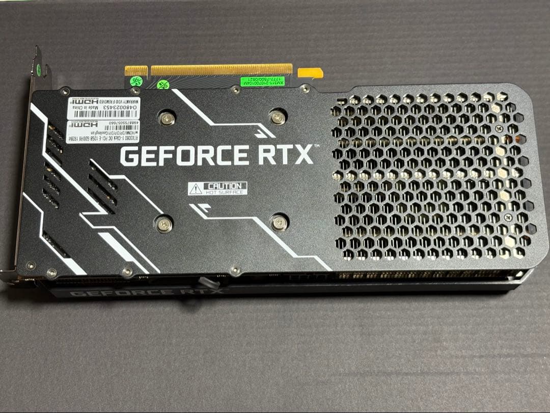 玄人志向グラボGG-RTX3060-E12GB/OC/DF