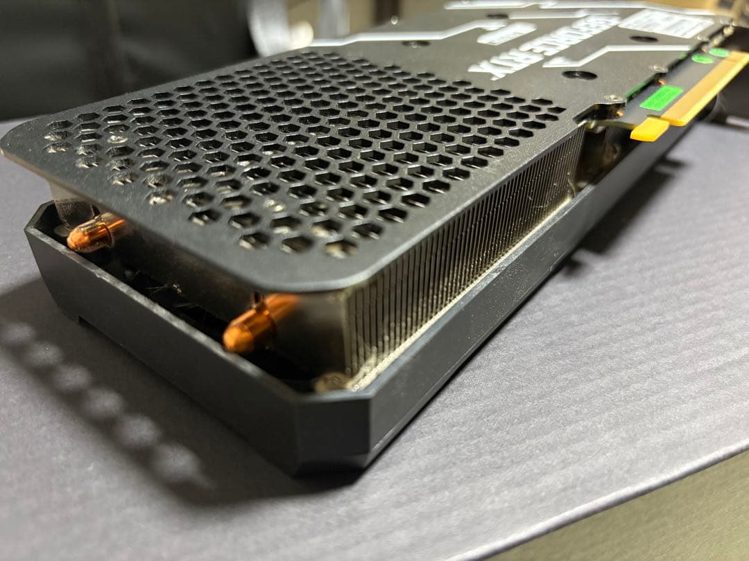 玄人志向グラボGG-RTX3060-E12GB/OC/DF