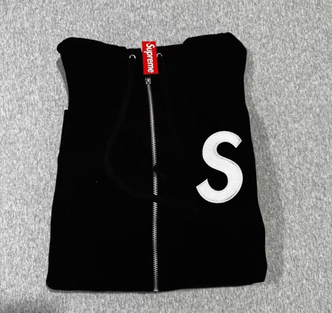 Supreme Sロゴパーカー Lサイズ【状態良好】ストリートスタイルに最適