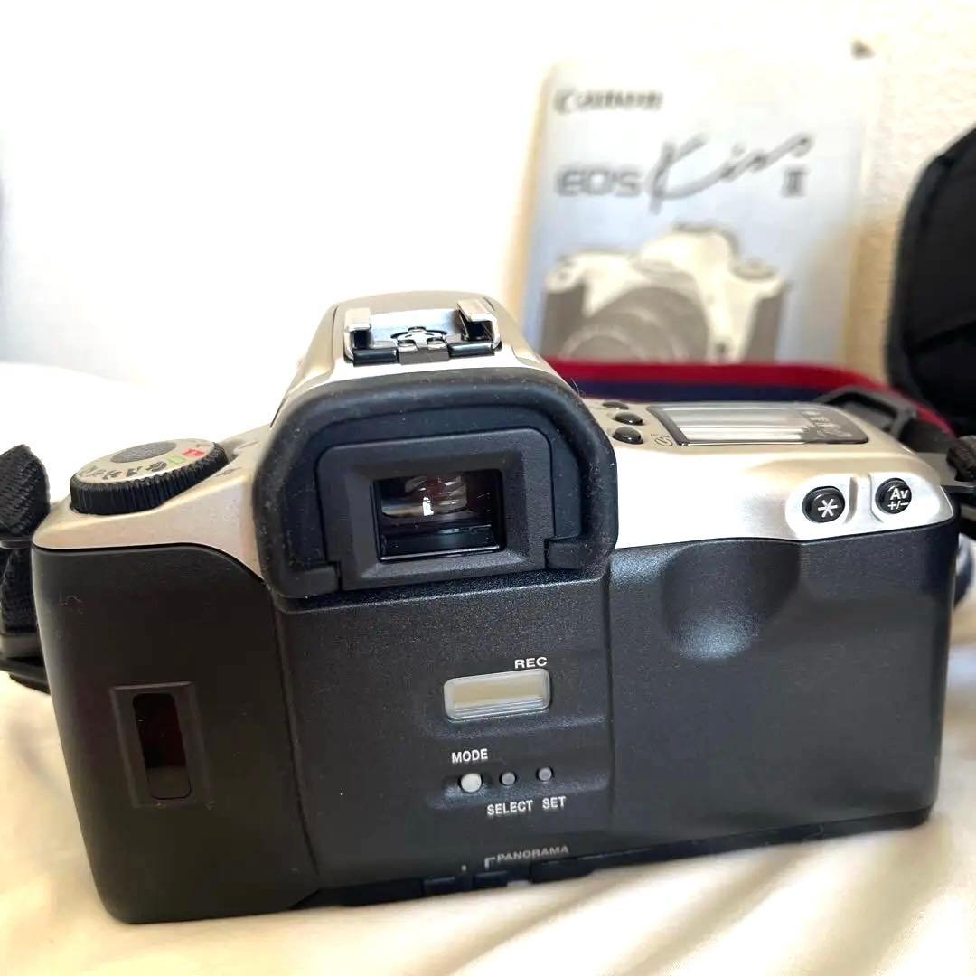 Canon EOS Kiss3 レンズ付　リモコン付　フイルムカメラ　バッグ