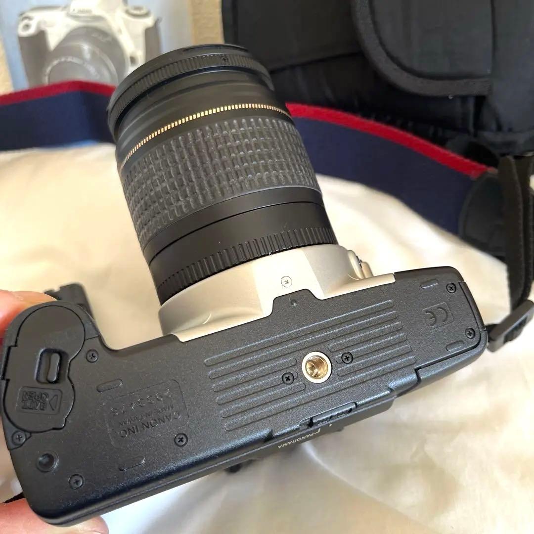 Canon EOS Kiss3 レンズ付　リモコン付　フイルムカメラ　バッグ