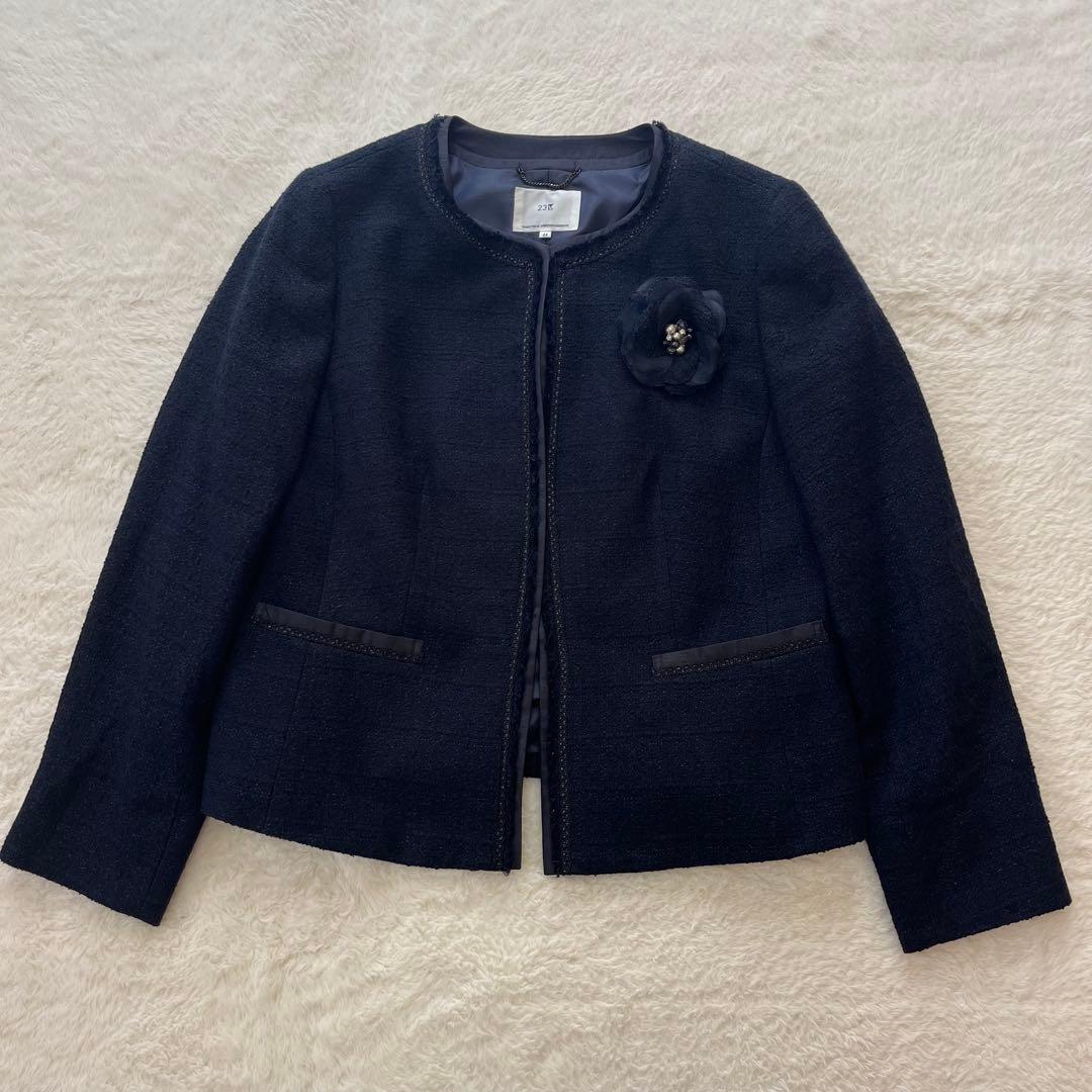 美品　23区 トリアセダブルジョーゼット ノーカラー ワンピーススーツ 大きい