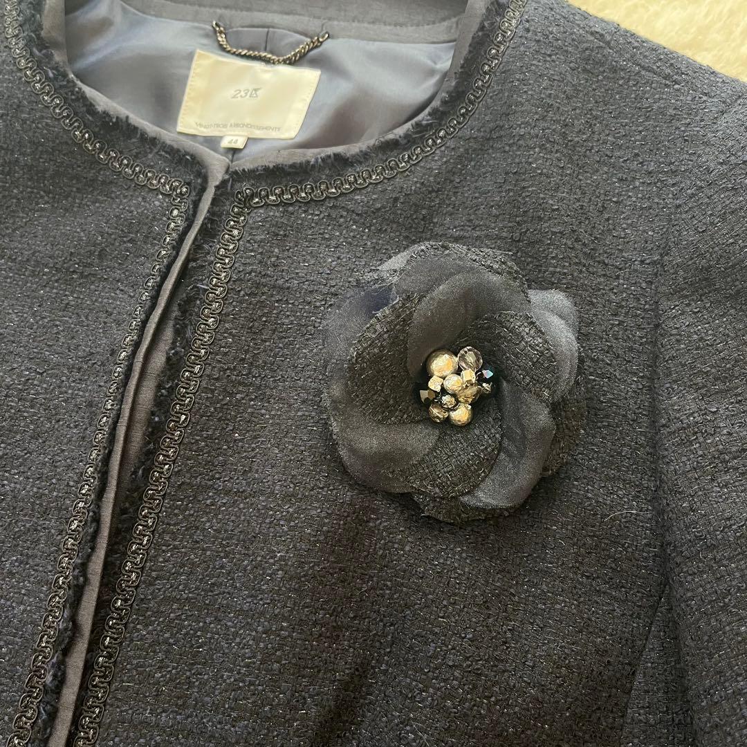 美品　23区 トリアセダブルジョーゼット ノーカラー ワンピーススーツ 大きい