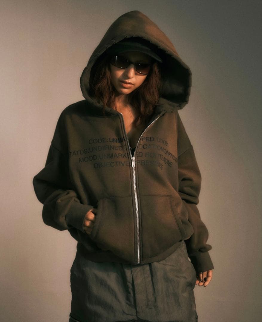 トップス UNmAPPeD Dust fade hoodie / brn