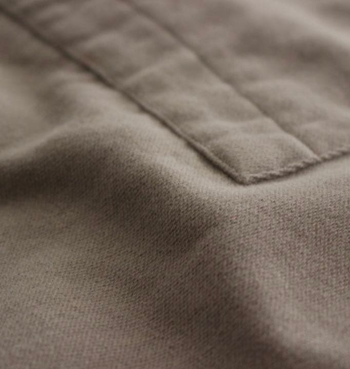 FIRMUM ドライドビーモールスキン ノーカラーダブルブレストオーバーコート