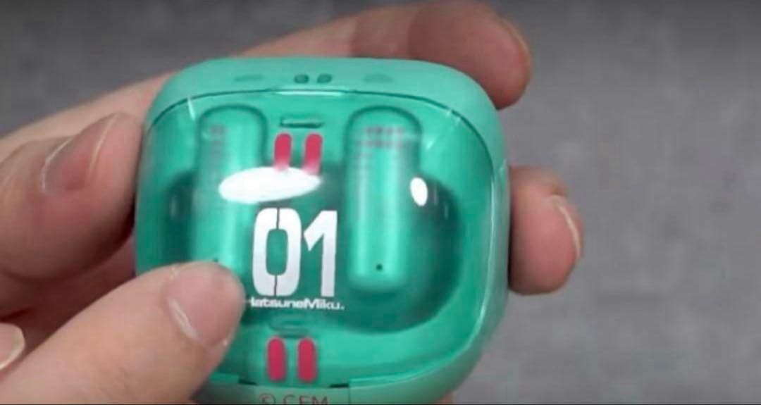 初音ミク　ワイヤレスイヤホン bilibili goods