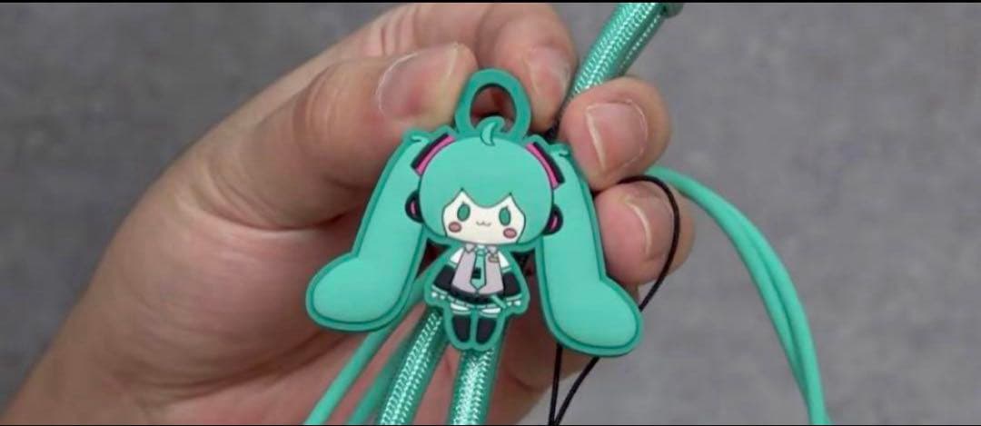 初音ミク　ワイヤレスイヤホン bilibili goods