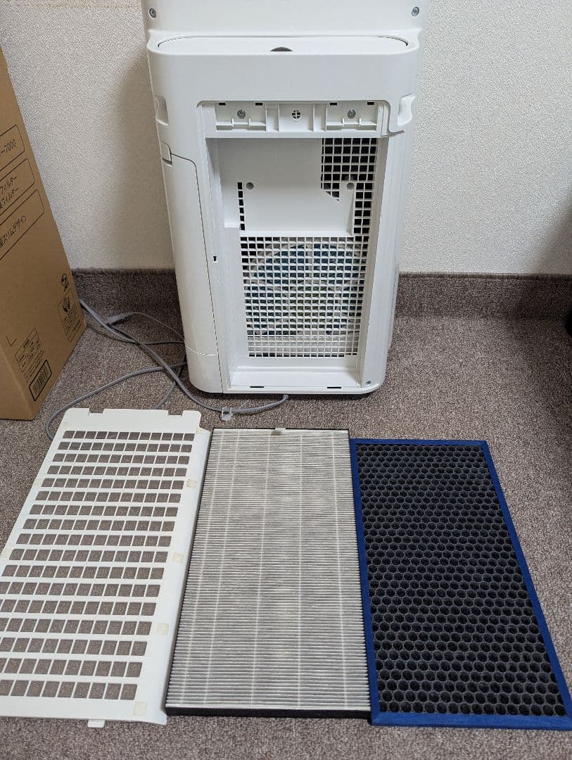 シャープ 加湿空気清浄機 KC-N50-W 2022年製