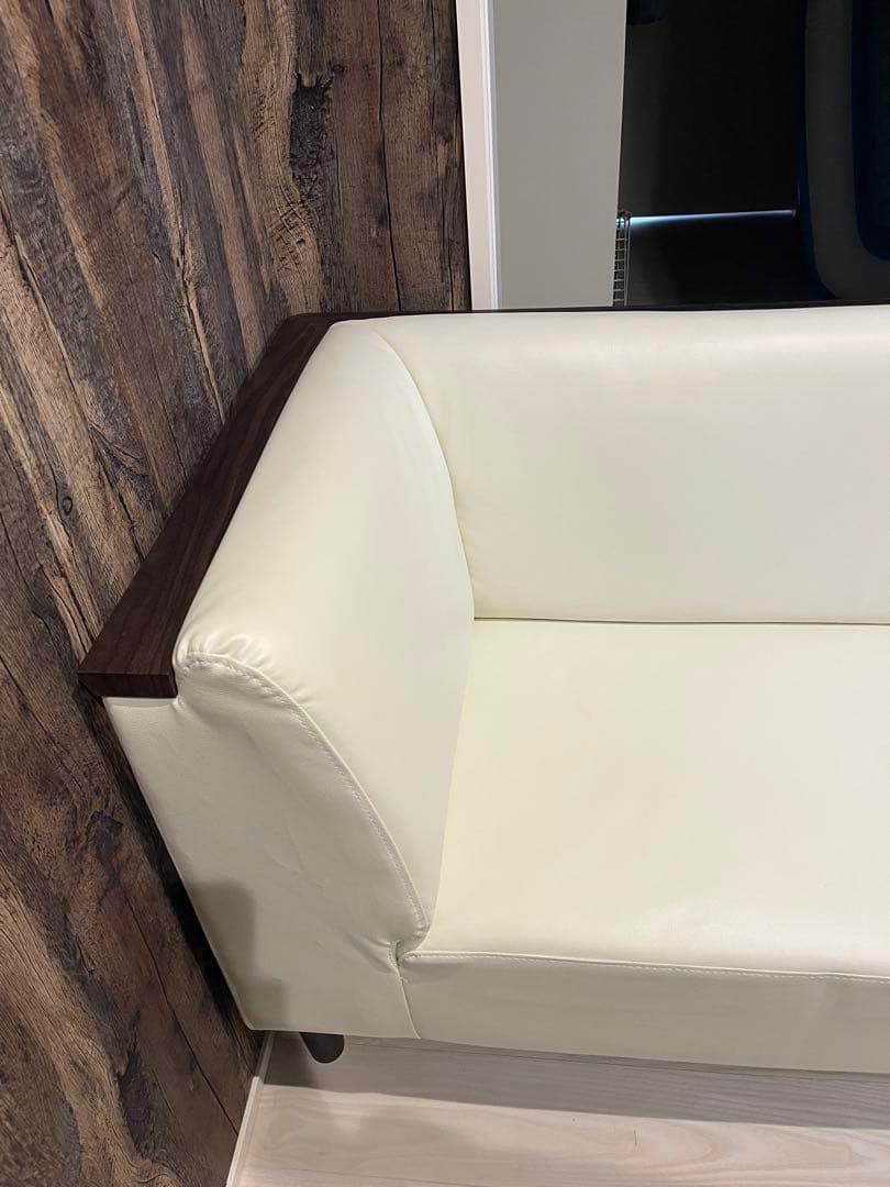 ニトリ　Ｌ字ソファ　ホワイト合成皮革製