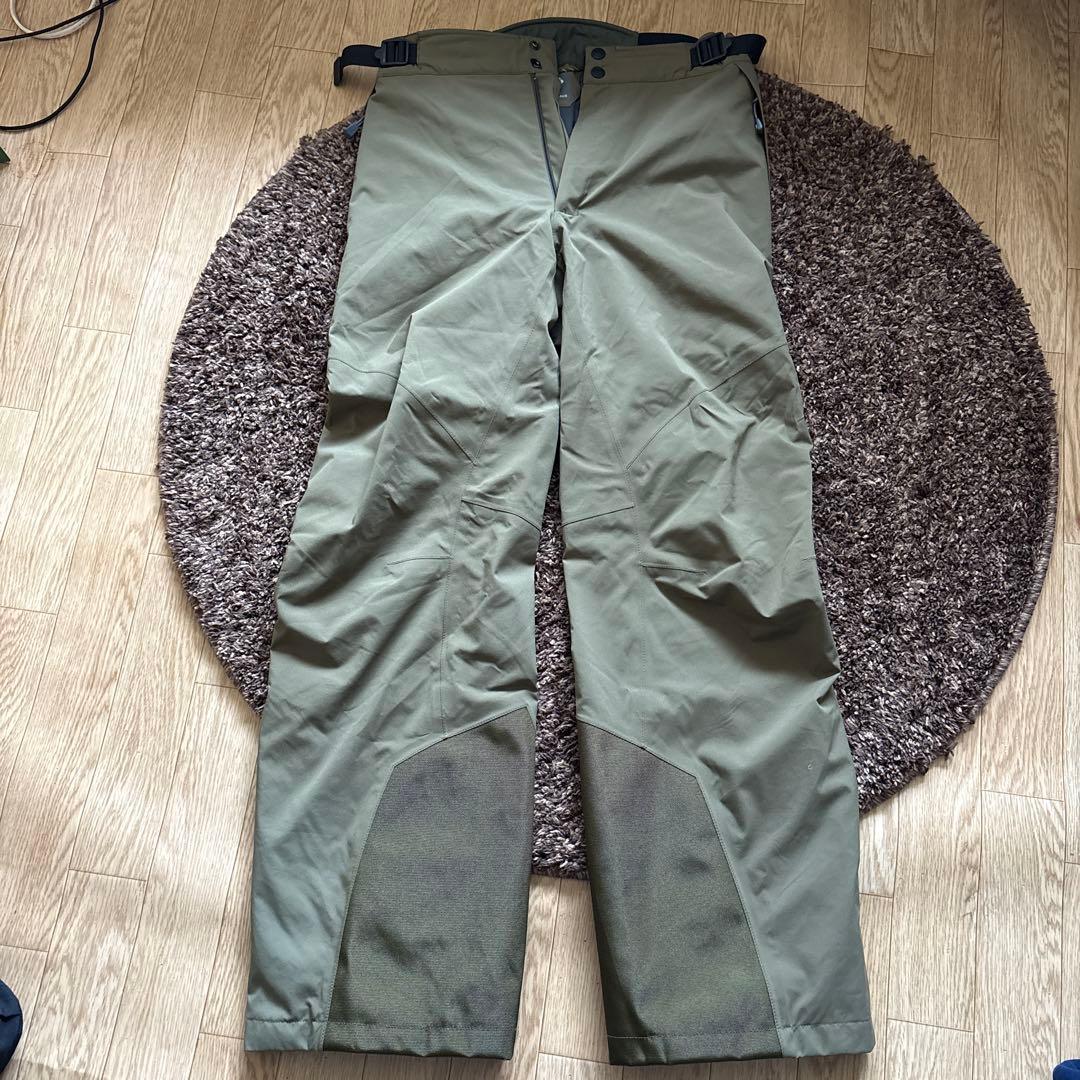 モンベル　スノーウェア　メンズM カーキ