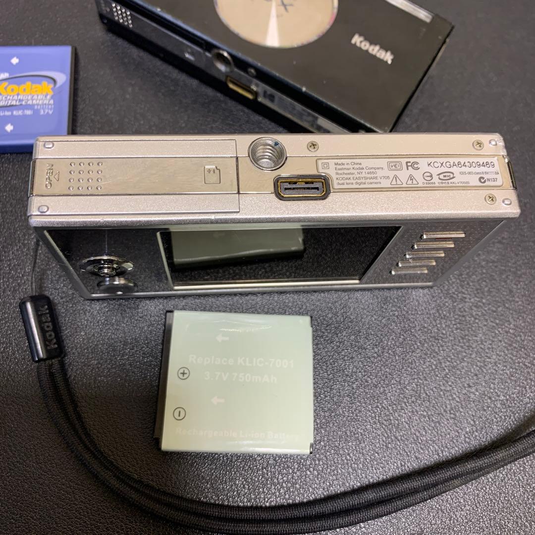 超レアkodak easyshare 2台　通電確認済　ジャンク　現状品