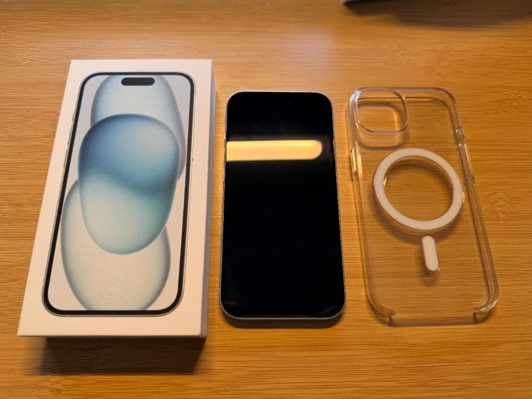 iPhone15 128gb バッテリー85％