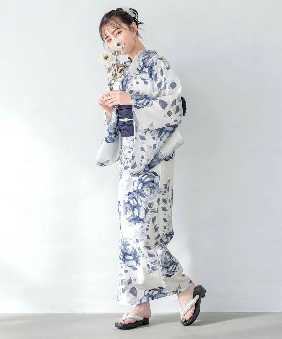 浴衣 2点セット レディース　SOUBIEN 浴衣 青 白 定価13,989円