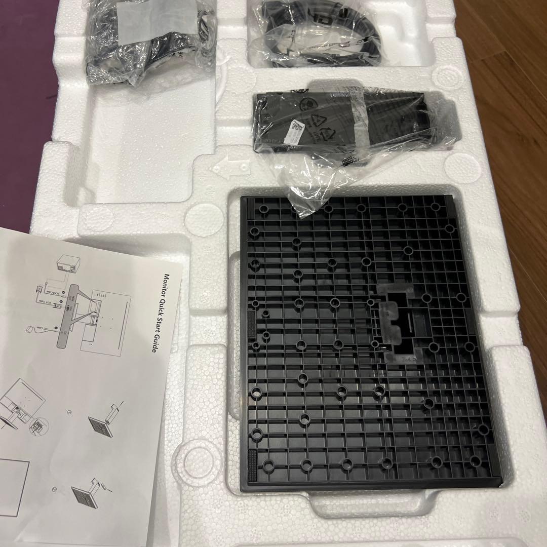 KOORUI 24N1 ディスプレイ 24インチ　美品