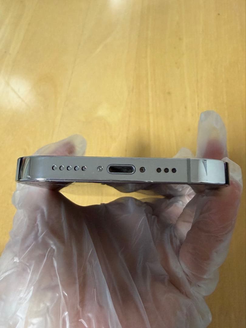 iphone14pro 本体　256GB シルバー SIMフリー