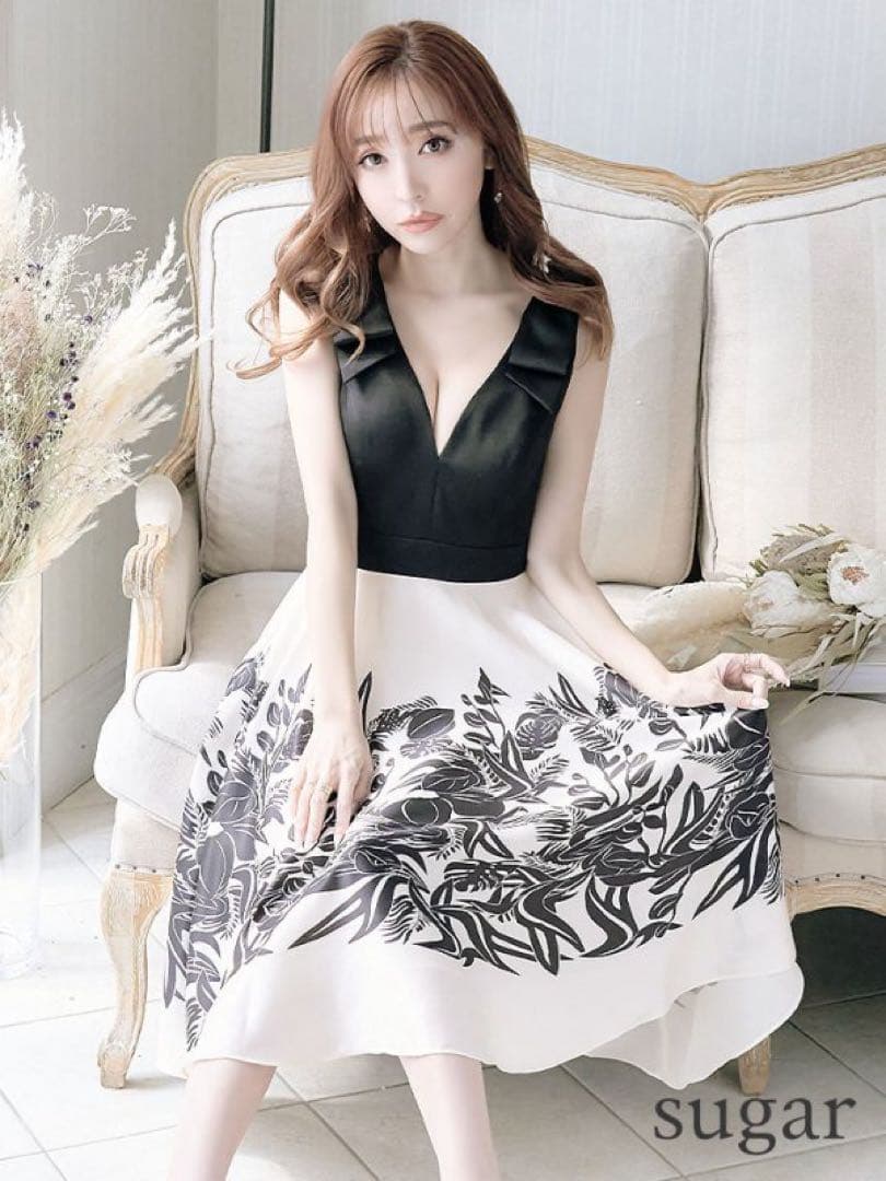 SETTAN ブラック×ベージュ・肩リボン・Aライン・フレア・ロングドレス