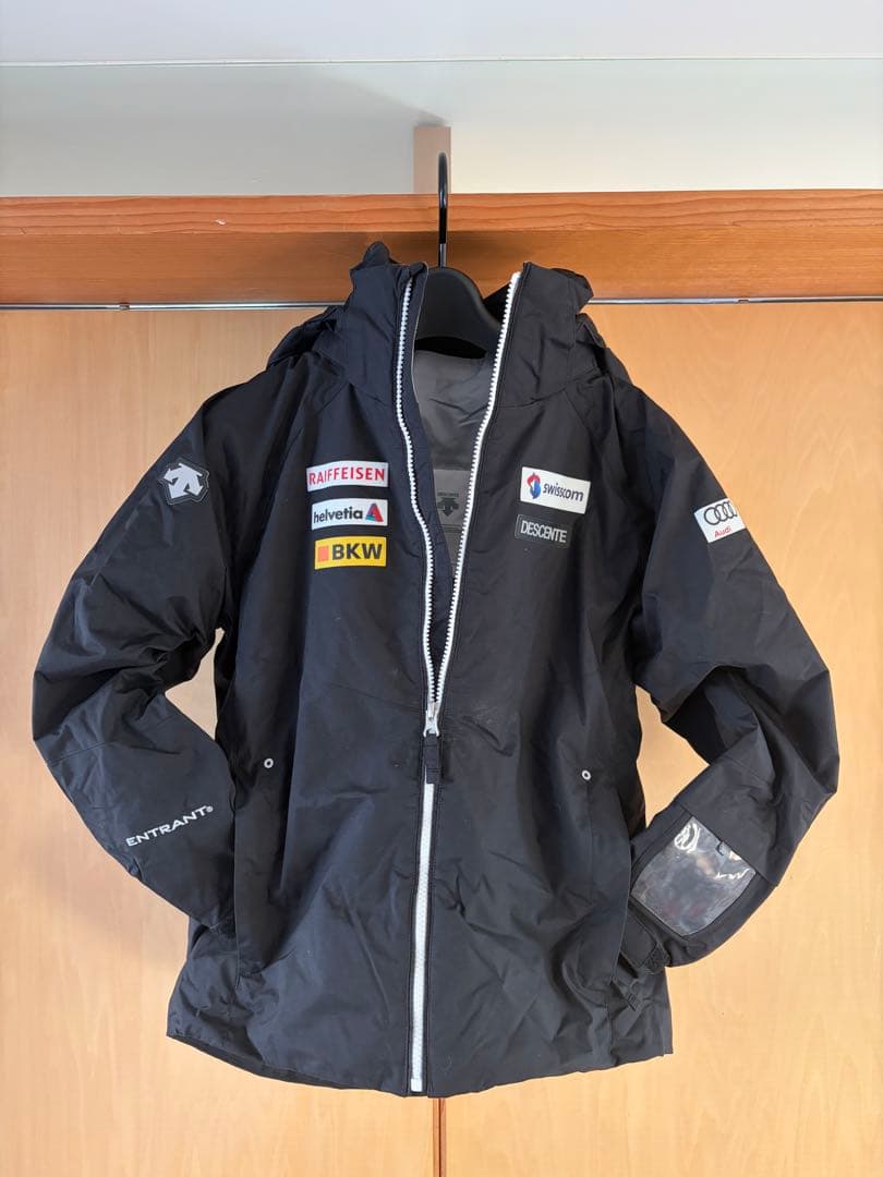 DESCENTE子供用スキーウェア150cm