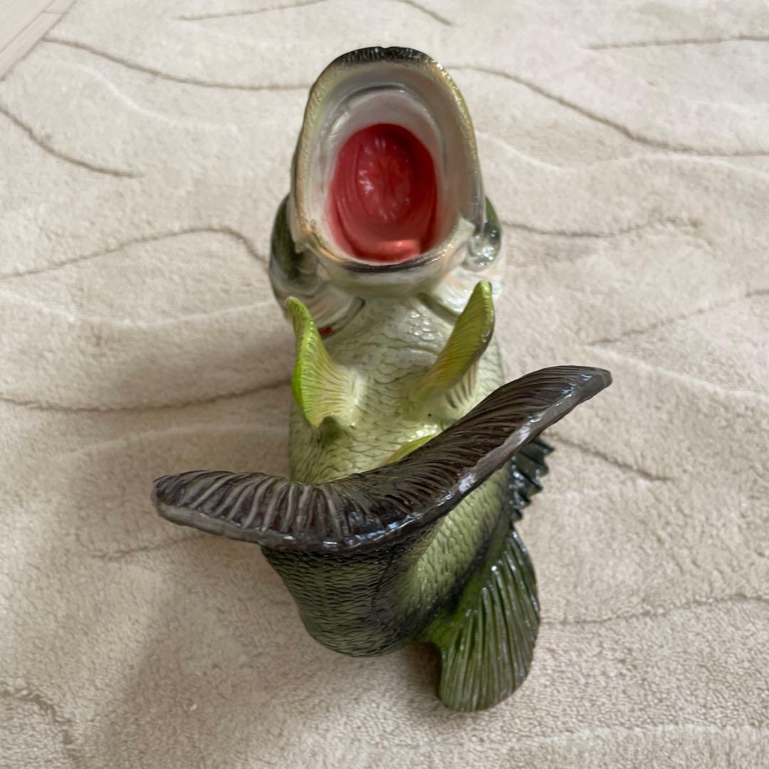 激レア　ブラックバス　フィギュア　置物　ボトル置き
