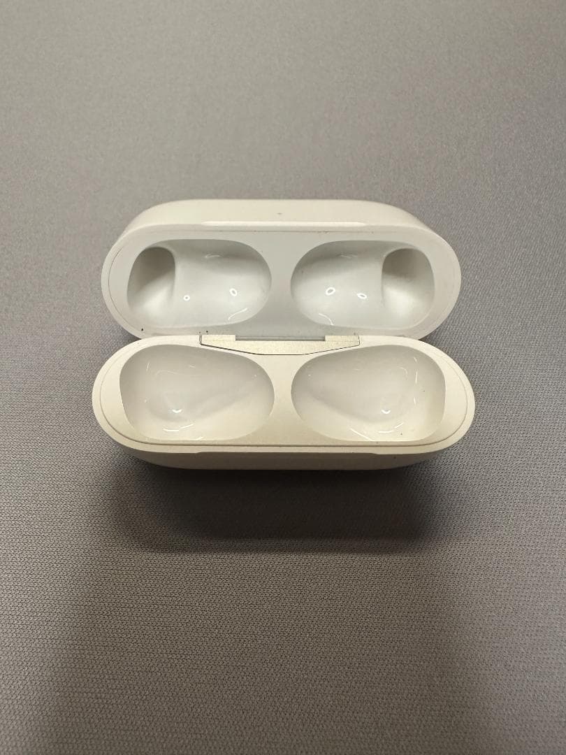 Apple AirPods Pro MWP22J/A（美品）