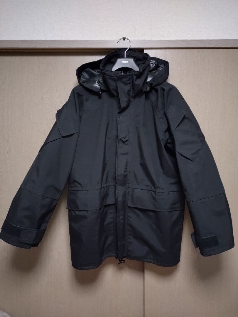 S.W.I. INC製 ECWCS Gen2型パーカー S-R メンテナンス済