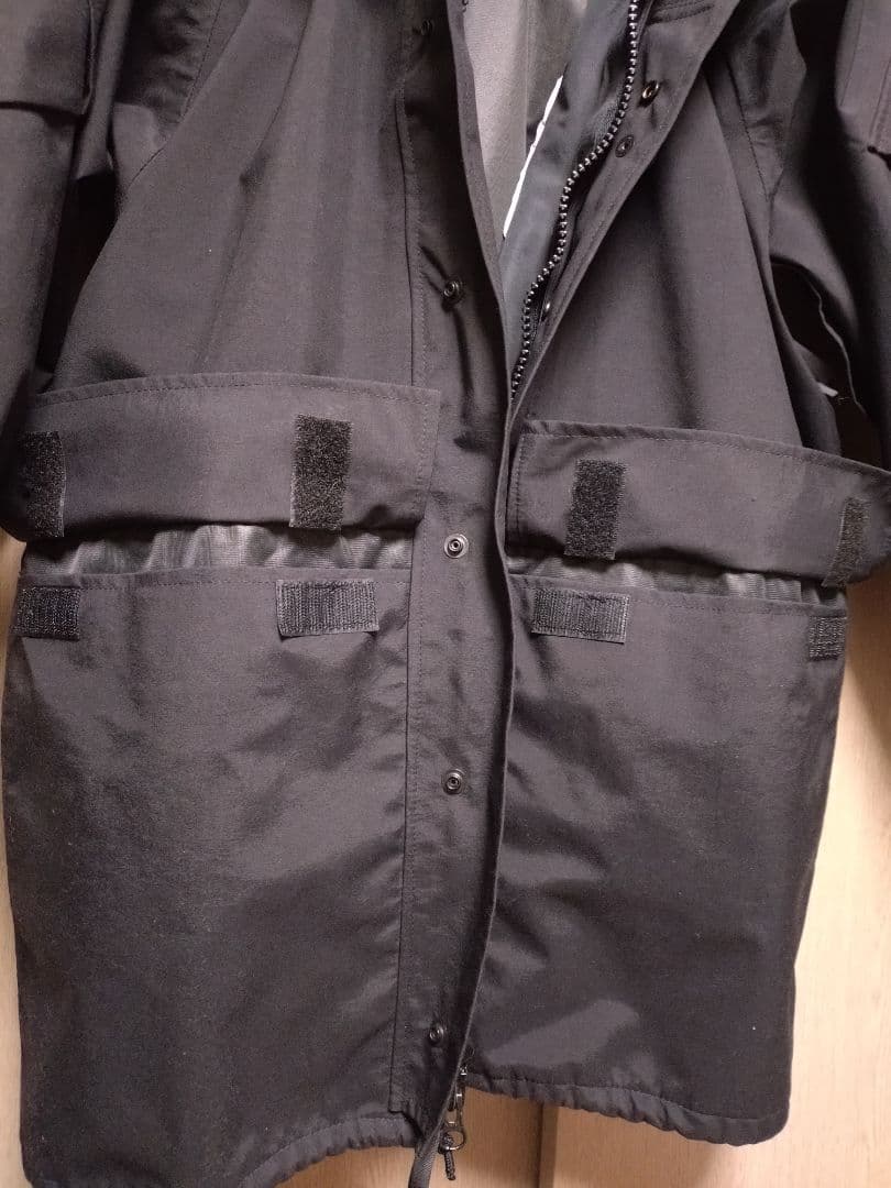 S.W.I. INC製 ECWCS Gen2型パーカー S-R メンテナンス済