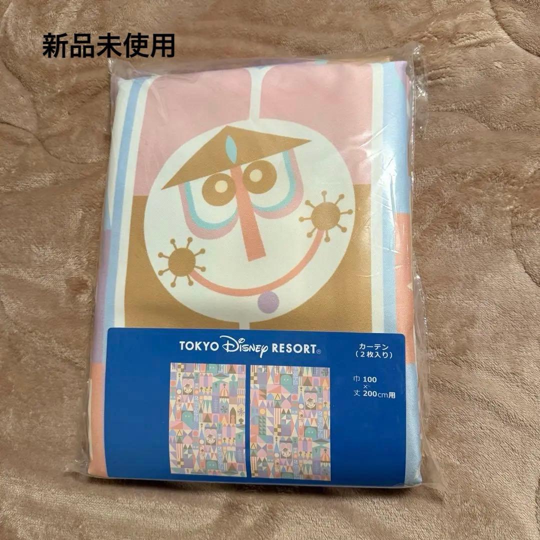 ディズニーランド　イッツ・ア・スモールワールド　カーテン　新品未使用