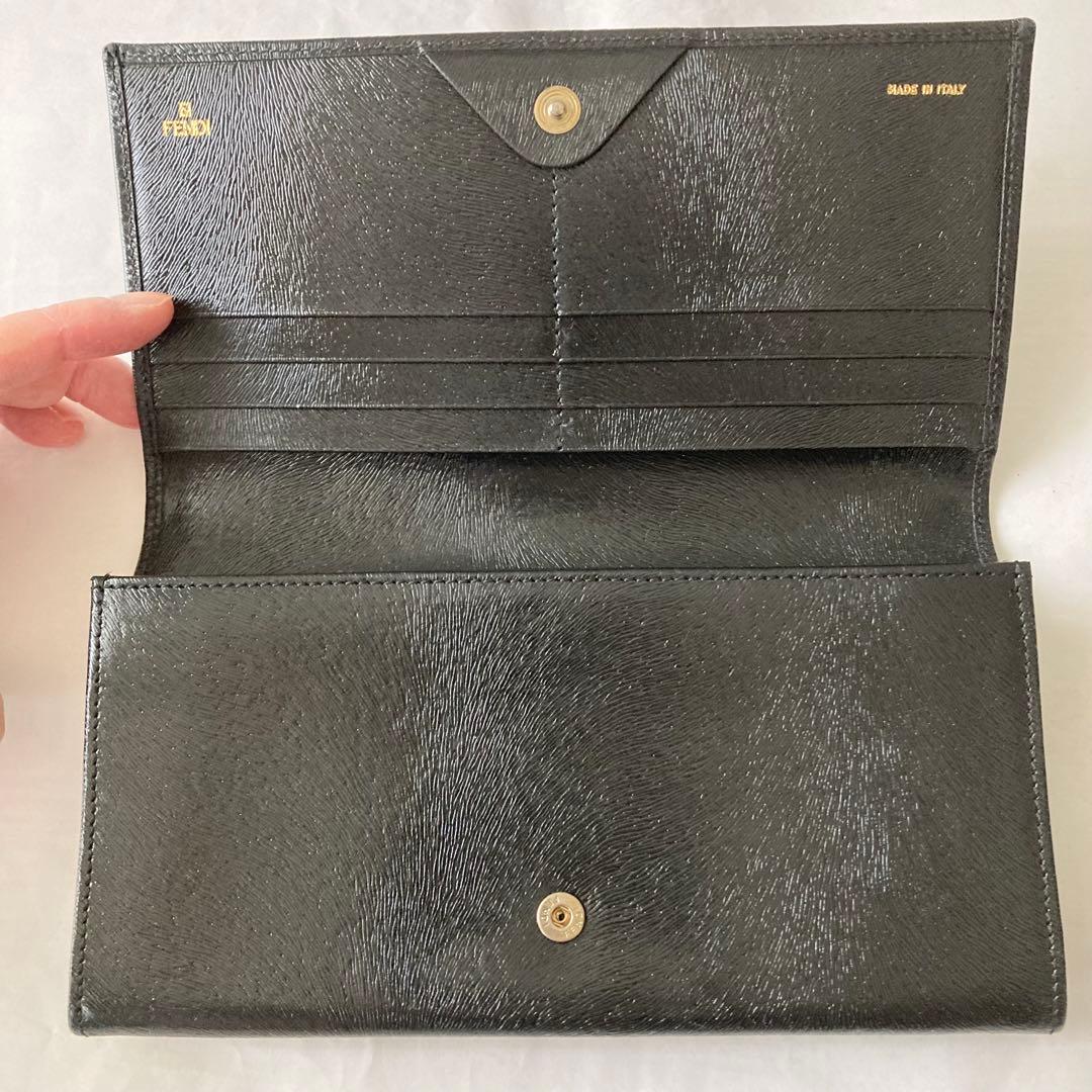 【未使用品 】FENDI フェンディ 二つ折り 長財布 黒 レザー 本革 刷毛目