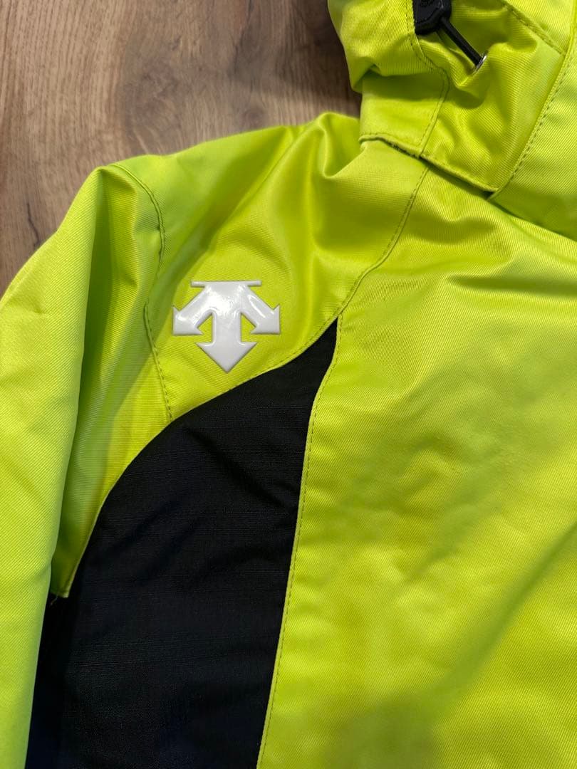 上下セット　デサント スキースノーボードジャケット(M)