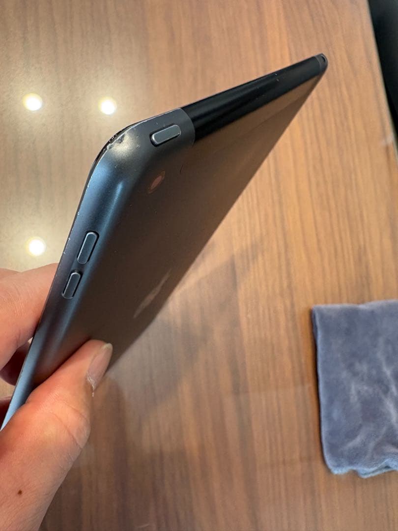 iPad 第9世代 64GB グレー　バッテリー最大容量89%