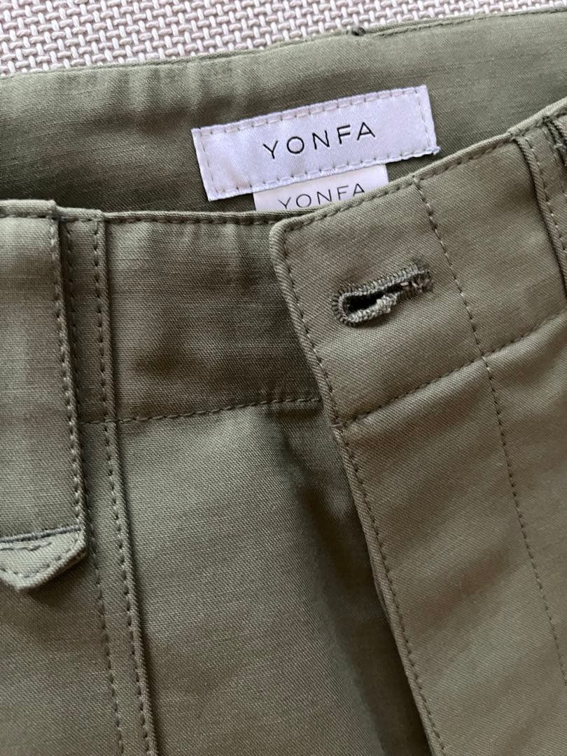 美品　YONFA ベーカーパンツ　試着のみ