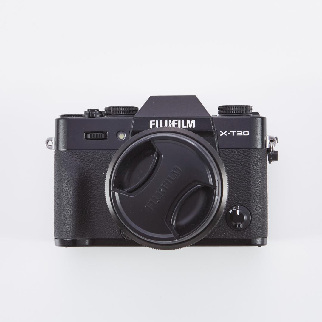 FUJIFILM X-T30 純正ズーム＋単焦点2本 シャッター約800回