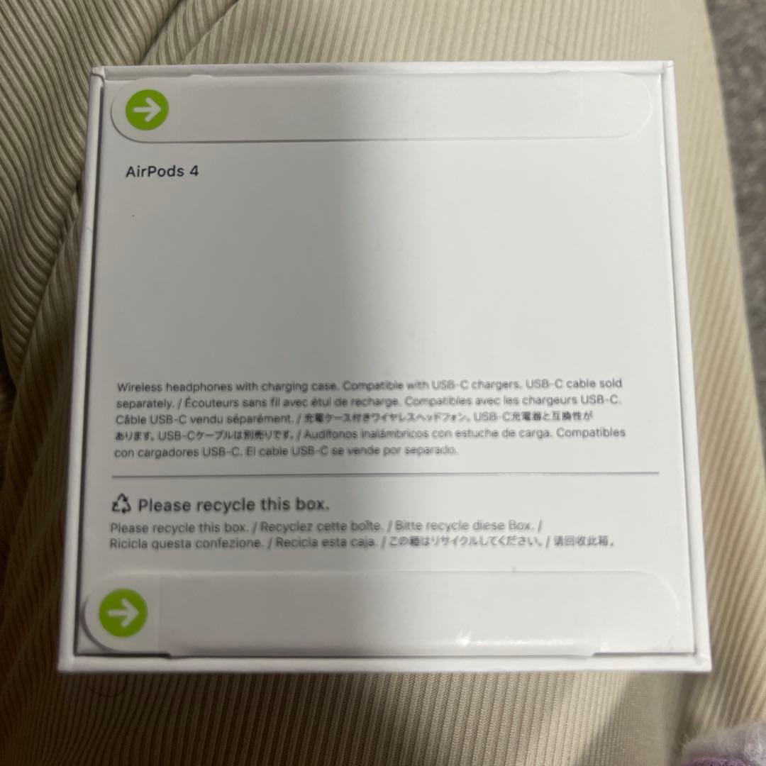 イヤホン AirPods4