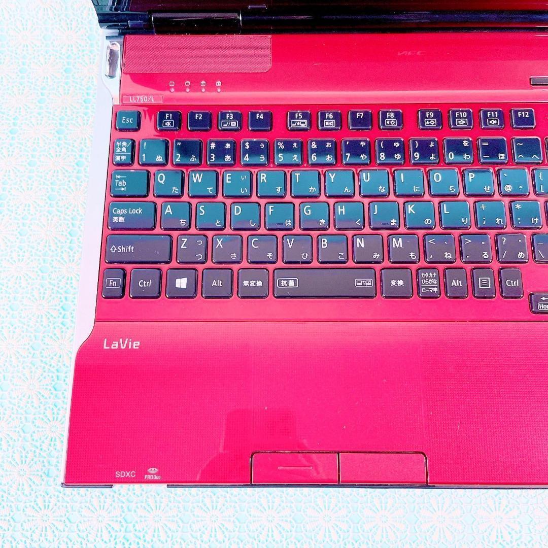 美品✨️たっぷり大容量1TB❣️Corei7✨️ブルーレイ赤ノートパソコン！カメラ付き