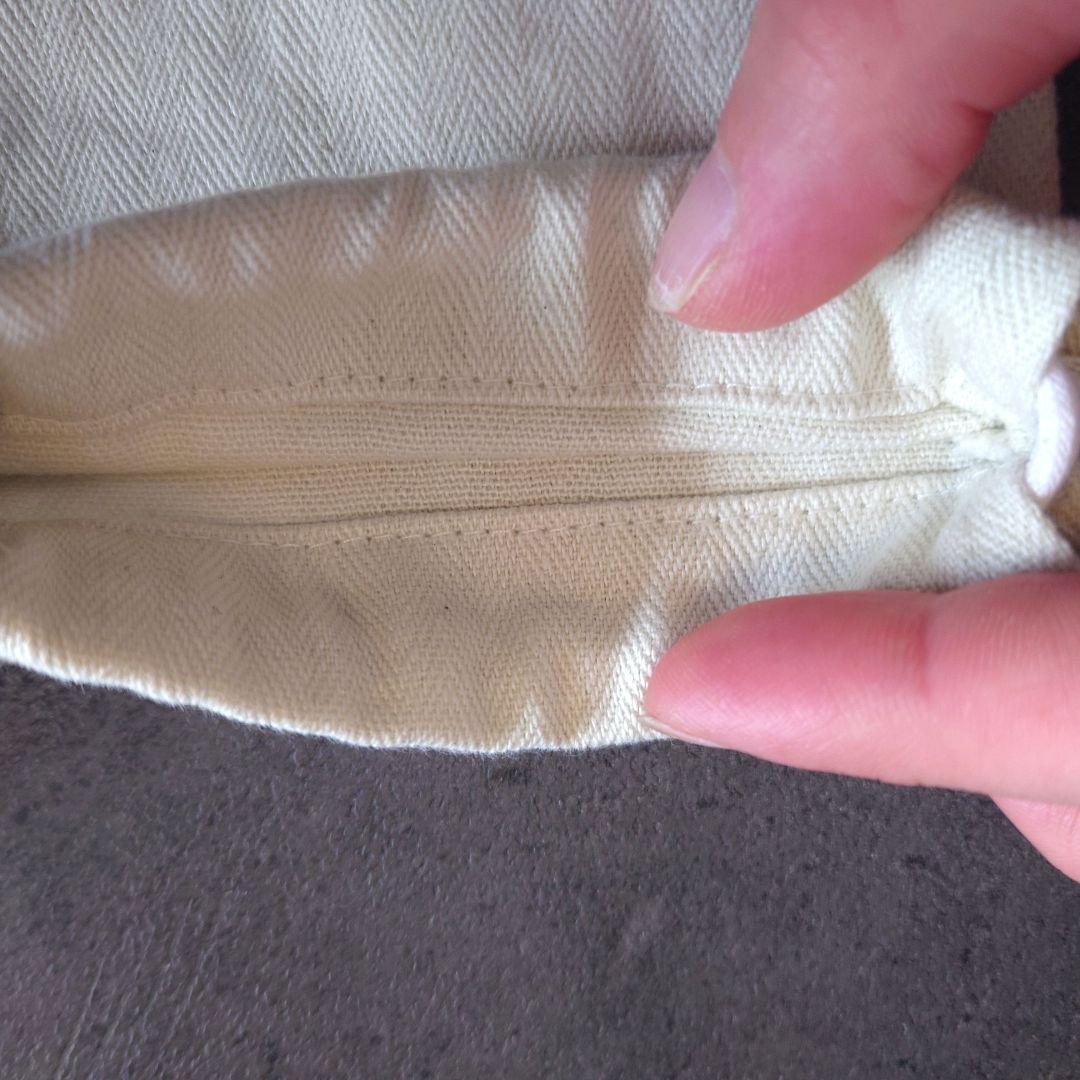 【新品未使用】LOEWE ブローチ ゴールド