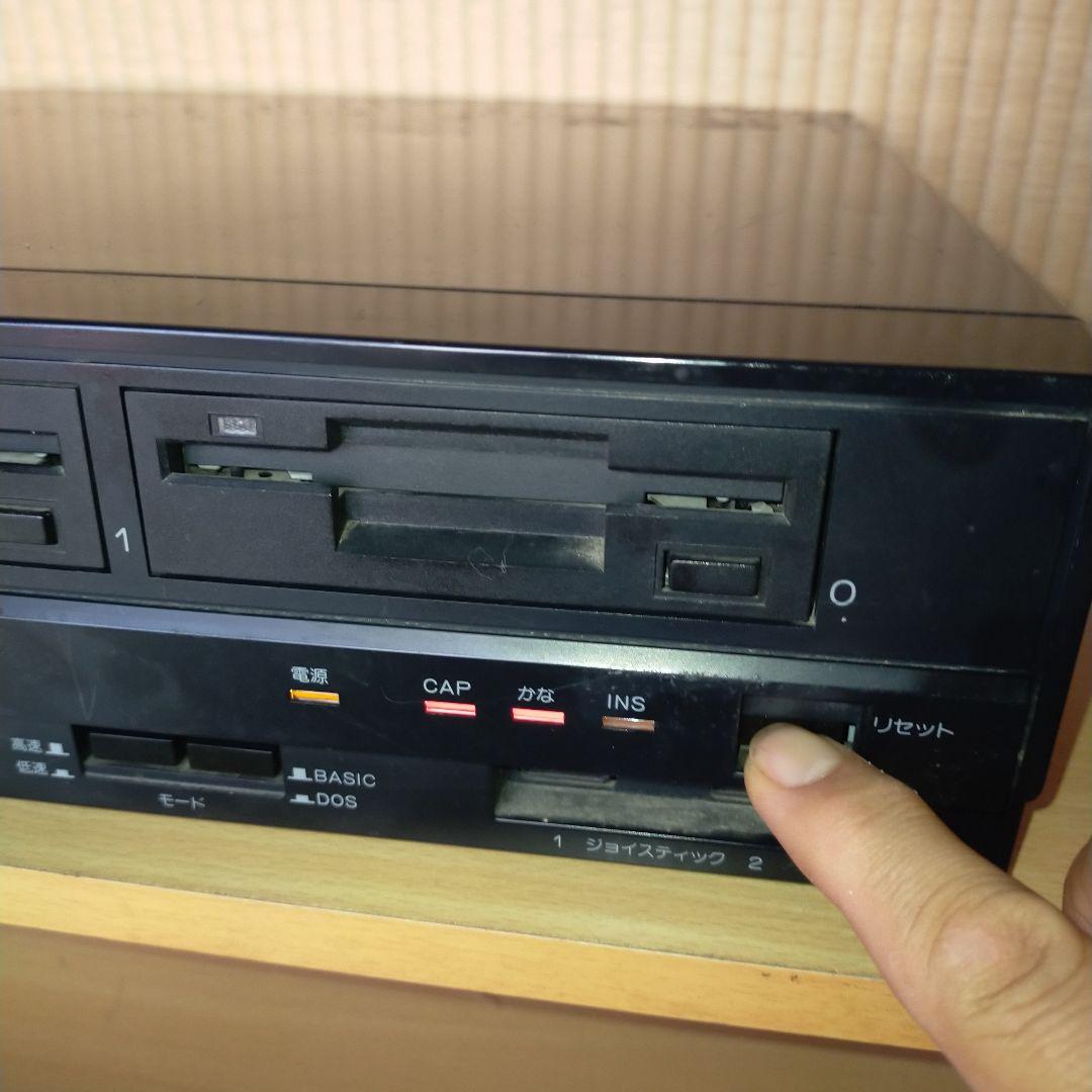 富士通 FUJITSU　FM77AV20 -2 & FM77AVキーボード付き