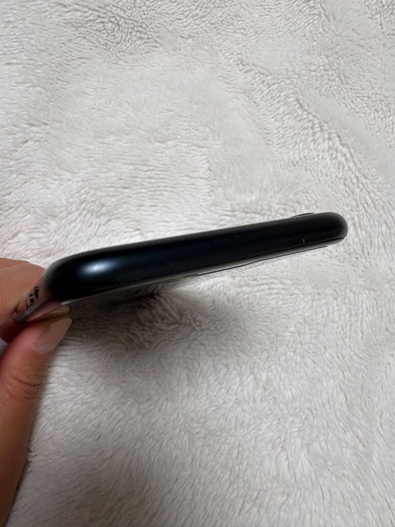 Apple iPhone se3 256gb ブラック 本体