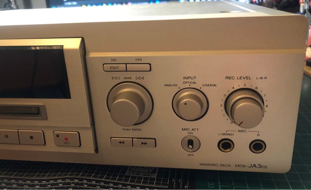 SONY MDSJA3ES MDデッキ　中古　現状品　純正リモコン付き　ギズ小