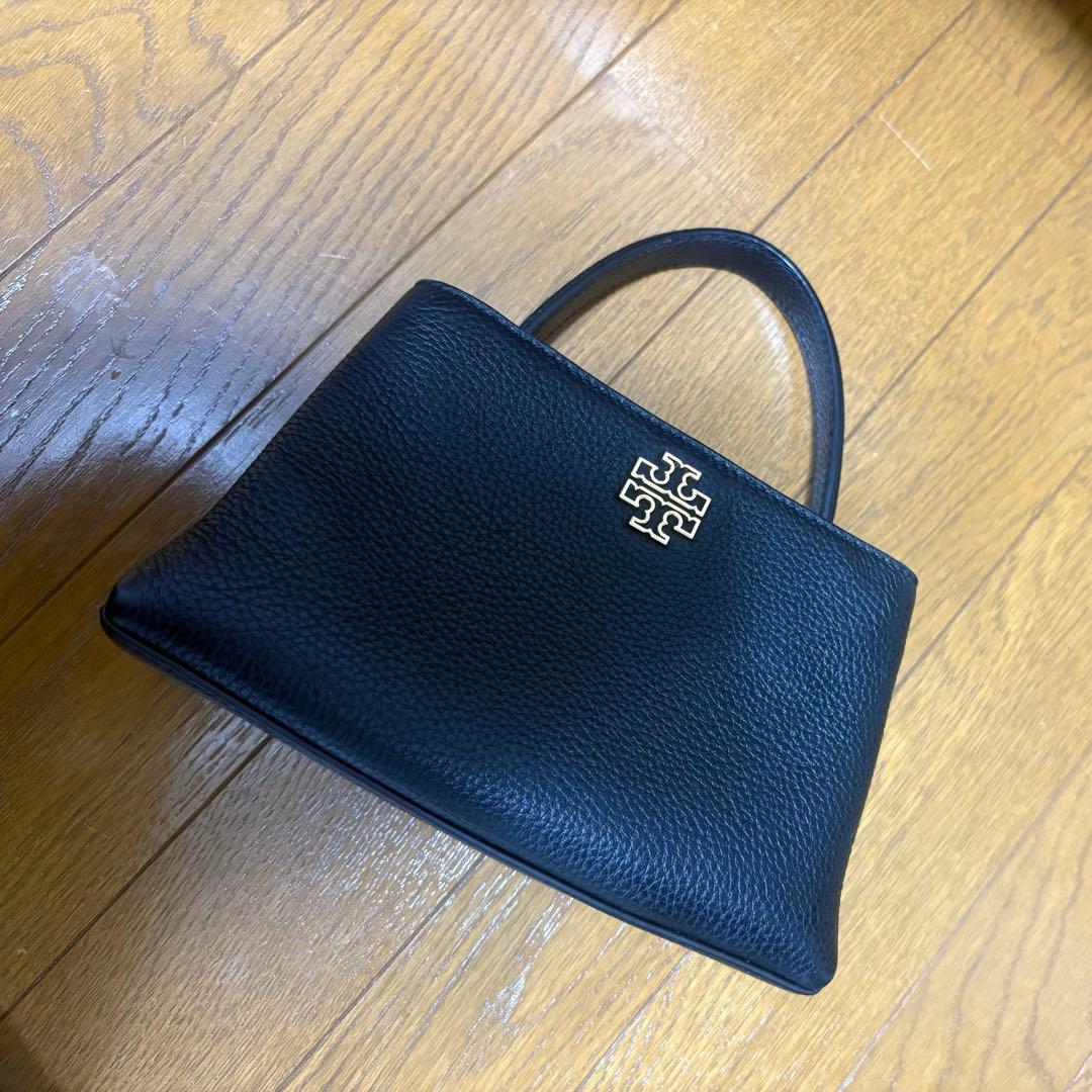 Tory Burch ブラックレザーハンドバッグ