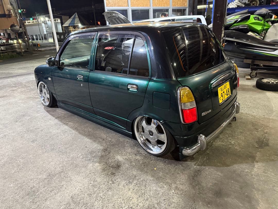 ミラジーノ　L700 サイドステップ